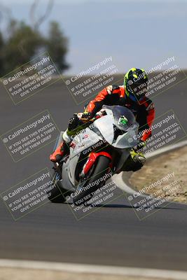 media/Jun-07-2025-TrackDaz (Sat) [[4413525952]]/C Group/1140am (Turn 2)/